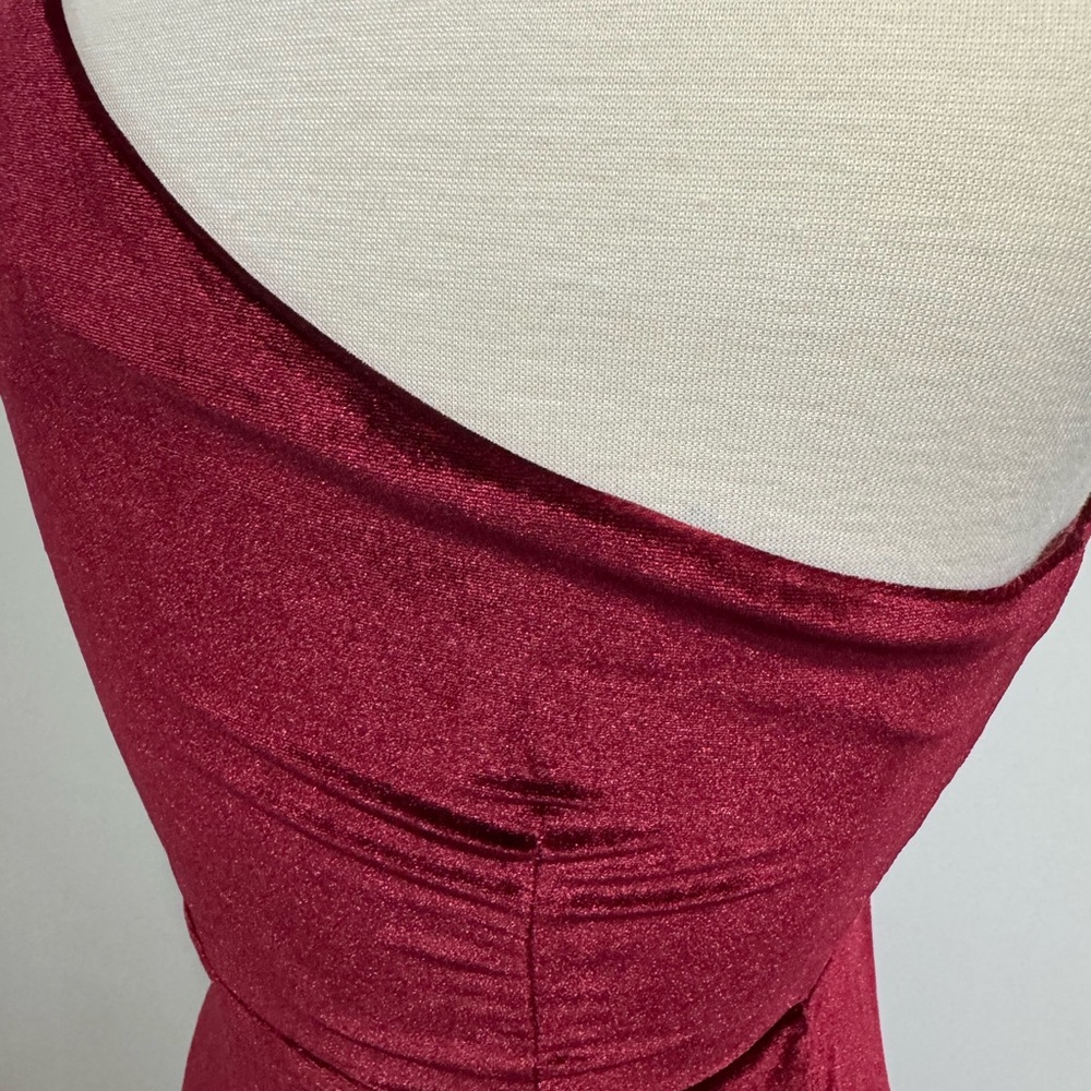 Baltic Born Tatiana Velvet One-Shoulder Maxi Dress Merlot Size S - Picture 11 of 14